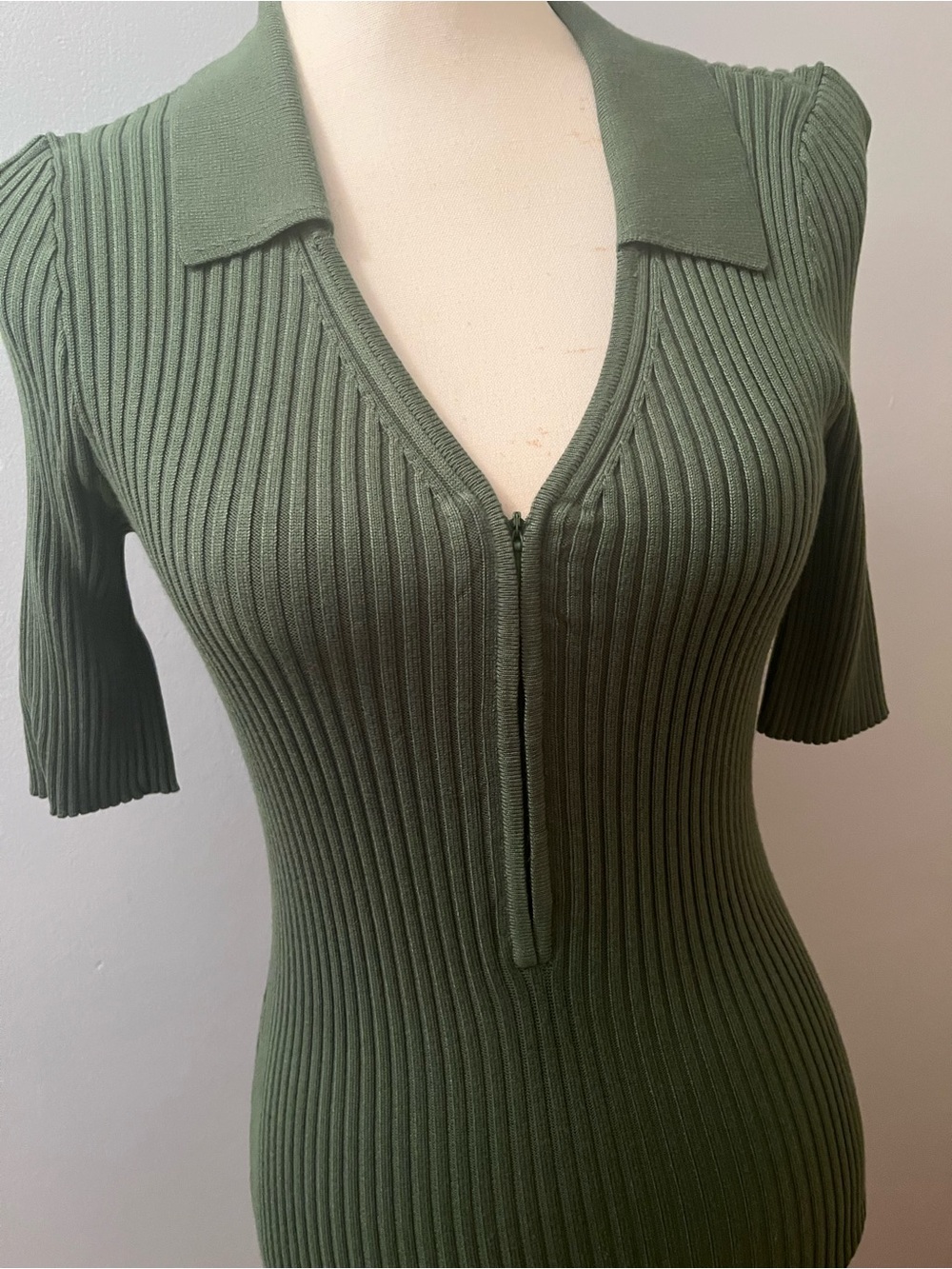 Abercrombie & Fitch Olive Green Ribbed Zip Dress